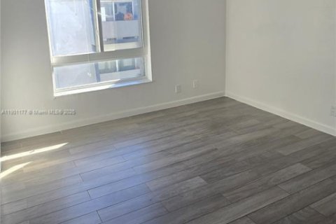 Apartamento en alquiler en Cutler Bay, Florida, 2 dormitorios, 69.68 m2 № 1952318 - foto 13