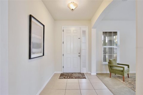 House in Orlando, Florida 4 bedrooms, 265.24 sq.m. № 2112488 - photo 4