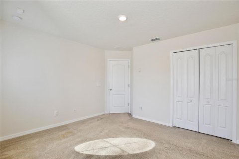 House in Orlando, Florida 4 bedrooms, 265.24 sq.m. № 2112488 - photo 26