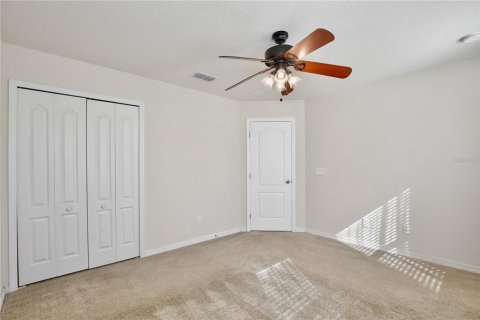 House in Orlando, Florida 4 bedrooms, 265.24 sq.m. № 2112488 - photo 28