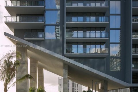 Купить кондоминиум в Майами, Флорида 2 спальни, 120.4м2, № 2059105 - фото 30