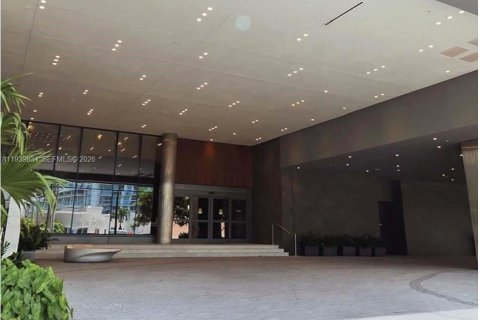 Купить кондоминиум в Майами, Флорида 2 спальни, 120.4м2, № 2059105 - фото 20