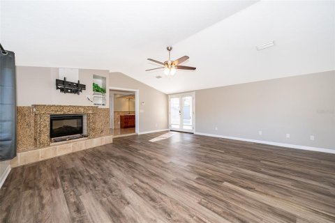 Casa en venta en Geneva, Florida, 4 dormitorios, 374.21 m2 № 1733018 - foto 17