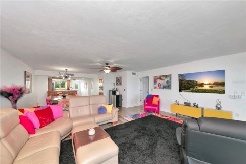 Copropriété à vendre à Venice, Floride: 3 chambres, 174.28 m2 № 2232642 - photo 13
