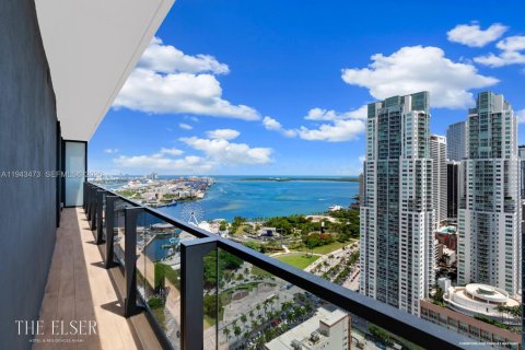 Condo in Miami, Florida, 3 bedrooms № 2059911