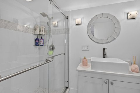 Copropriété à vendre à Fort Lauderdale, Floride: 2 chambres, 106.28 m2 № 2376539 - photo 17
