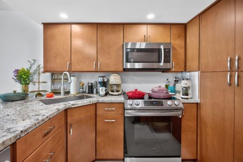 Copropriété à vendre à Fort Lauderdale, Floride: 2 chambres, 106.28 m2 № 2376539 - photo 5