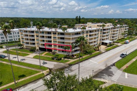 Condominio en alquiler en Saint Petersburg, Florida, 2 dormitorios, 139.35 m2 № 1885282 - foto 23