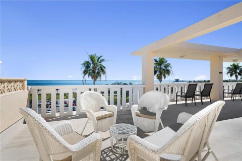 Condominio en alquiler en Saint Petersburg, Florida, 2 dormitorios, 139.35 m2 № 1885282 - foto 14