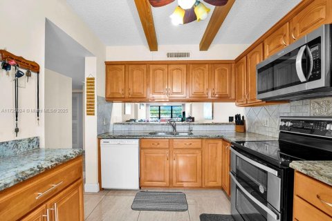Copropriété à vendre à Boca Raton, Floride: 2 chambres, 128.67 m2 № 1812057 - photo 3