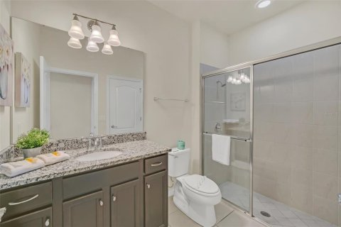 Casa en venta en Kissimmee, Florida, 5 dormitorios, 231.51 m2 № 1558827 - foto 19