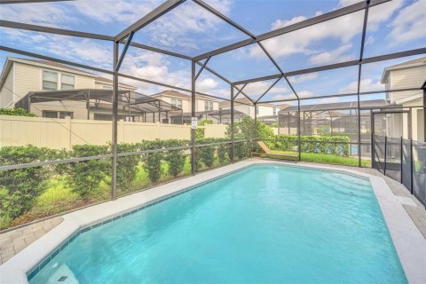 Casa en venta en Kissimmee, Florida, 5 dormitorios, 231.51 m2 № 1558827 - foto 5