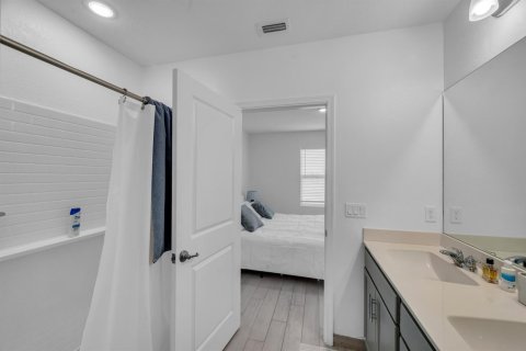 Casa en alquiler en St. Lucie, Florida, 3 dormitorios, 136.01 m2 № 2245242 - foto 13
