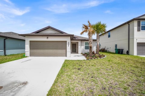 Casa en St. Lucie, Florida 3 dormitorios, 136.01 m2 № 2245242