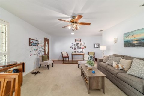 Casa en venta en Ocala, Florida, 3 dormitorios, 201.78 m2 № 1673700 - foto 14