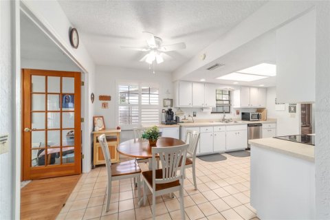 Casa en venta en Ocala, Florida, 3 dormitorios, 201.78 m2 № 1673700 - foto 28