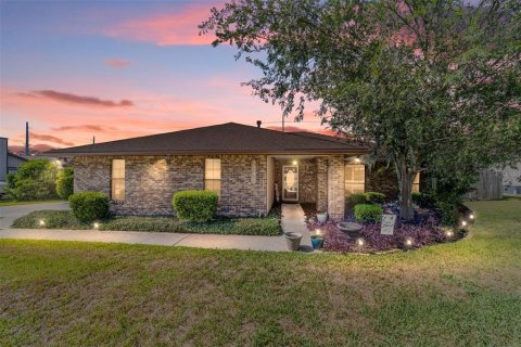 Casa en venta en Ocala, Florida, 3 dormitorios, 201.78 m2 № 1673700 - foto 7