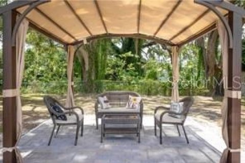 Villa ou maison à vendre à Tampa, Floride: 3 chambres, 85.93 m2 № 2238089 - photo 12