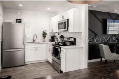 Villa ou maison à vendre à Tampa, Floride: 3 chambres, 85.93 m2 № 2238089 - photo 7