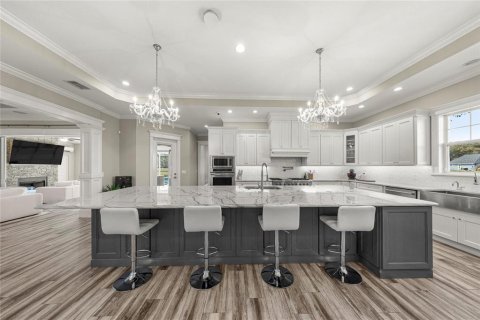 House in Ocala, Florida 4 bedrooms, 436.27 sq.m. № 2092288 - photo 14