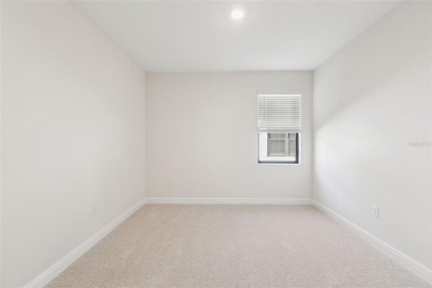 House in New Port Richey, Florida 3 bedrooms, 179.58 sq.m. № 1399236 - photo 24