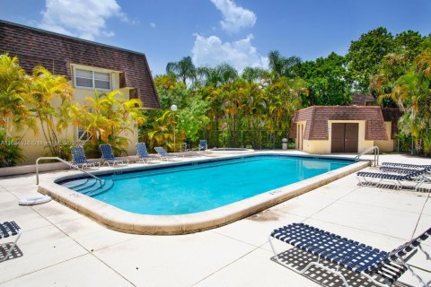 Copropriété à louer à Miami, Floride: 1 chambre, 65.68 m2 № 1941185 - photo 9