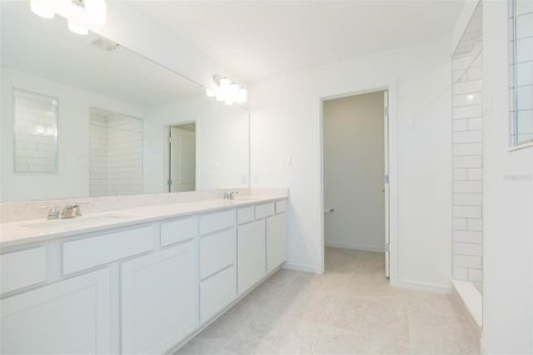 Casa en venta en Valrico, Florida, 5 dormitorios, 319.86 m2 № 2151277 - foto 28