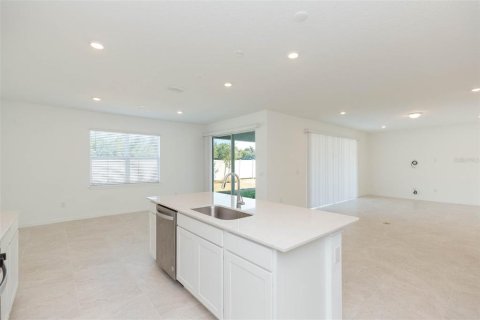 Casa en venta en Valrico, Florida, 5 dormitorios, 319.86 m2 № 2151277 - foto 10