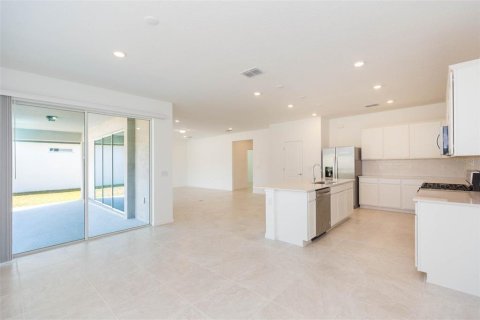 Casa en venta en Valrico, Florida, 5 dormitorios, 319.86 m2 № 2151277 - foto 11