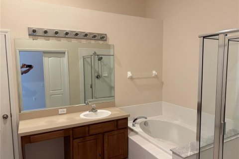 Villa ou maison à louer à Wesley Chapel, Floride: 4 chambres, 181.72 m2 № 1690014 - photo 21