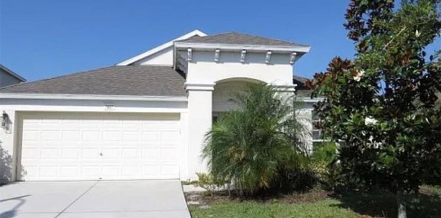 Villa ou maison à Wesley Chapel, Floride 4 chambres, 181.72 m2 № 1690014