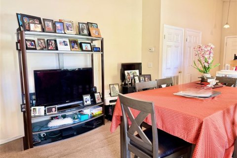 House in Orlando, Florida 3 bedrooms, 103.4 sq.m. № 1888696 - photo 8