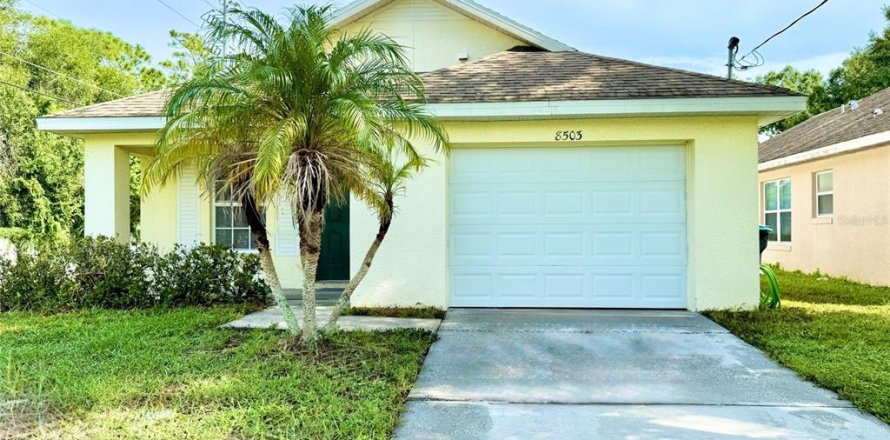 House in Orlando, Florida 3 bedrooms, 103.4 sq.m. № 1888696
