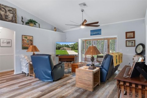 Villa ou maison à vendre à Dunnellon, Floride: 3 chambres, 141.95 m2 № 2324365 - photo 13