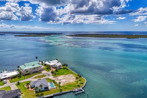 Villa ou maison à vendre à Englewood, Floride: 3 chambres, 206.24 m2 № 2215060 - photo 4