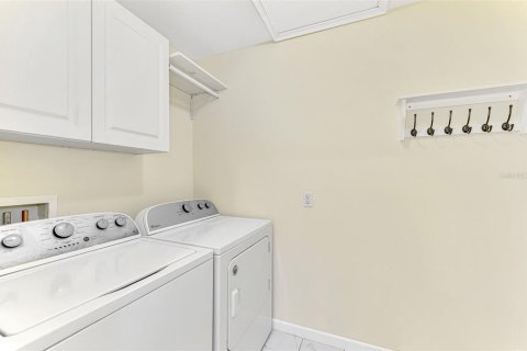 Villa ou maison à vendre à Englewood, Floride: 3 chambres, 206.24 m2 № 2215060 - photo 18
