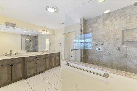 Villa ou maison à vendre à Englewood, Floride: 3 chambres, 206.24 m2 № 2215060 - photo 27