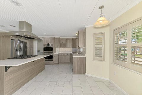 Villa ou maison à vendre à Englewood, Floride: 3 chambres, 206.24 m2 № 2215060 - photo 10