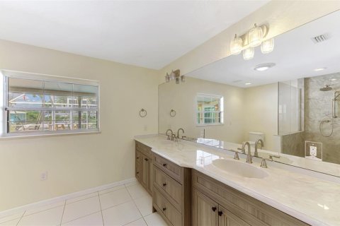 Villa ou maison à vendre à Englewood, Floride: 3 chambres, 206.24 m2 № 2215060 - photo 30