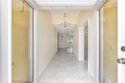Villa ou maison à vendre à Englewood, Floride: 3 chambres, 206.24 m2 № 2215060 - photo 8