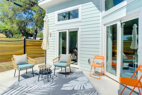 Propiedad comercial en venta en Saint Petersburg, Florida, 4 dormitorios, 143.91 m2 № 1876258 - foto 27