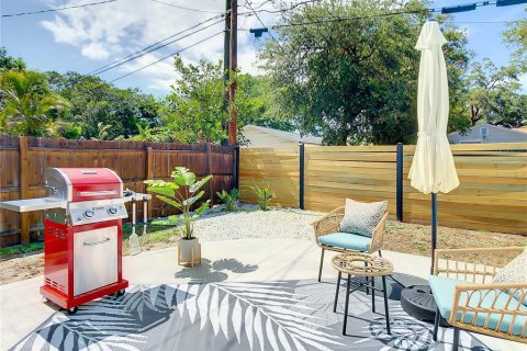 Propiedad comercial en venta en Saint Petersburg, Florida, 4 dormitorios, 143.91 m2 № 1876258 - foto 28