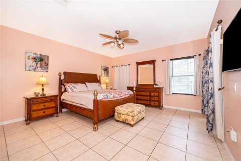 Casa en venta en Kissimmee, Florida, 4 dormitorios, 221.48 m2 № 1894887 - foto 14