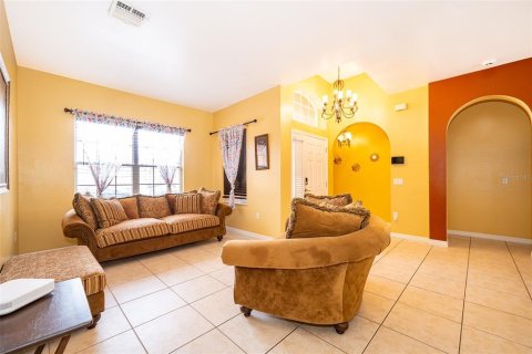 Casa en venta en Kissimmee, Florida, 4 dormitorios, 221.48 m2 № 1894887 - foto 4