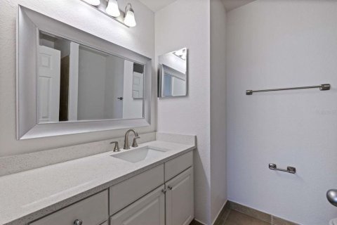Adosado en venta en Tampa, Florida, 2 dormitorios, 125.33 m2 № 2106898 - foto 22