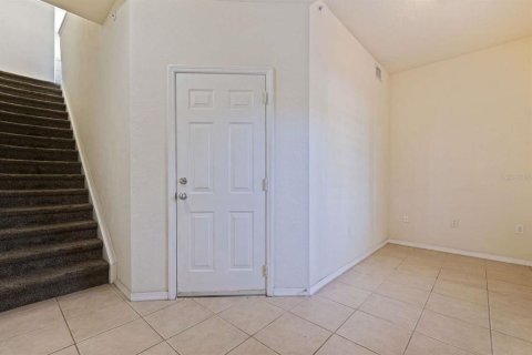 Adosado en venta en Tampa, Florida, 2 dormitorios, 125.33 m2 № 2106898 - foto 5