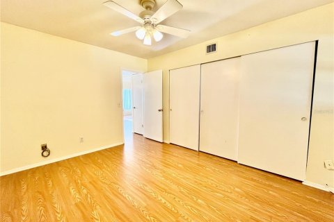 Condo in Clearwater, Florida, 2 bedrooms  № 2156127 - photo 13