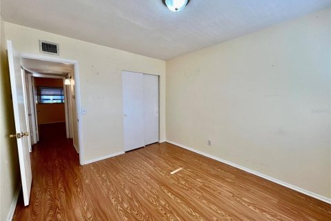Condo in Clearwater, Florida, 2 bedrooms  № 2156127 - photo 17