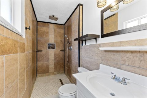 Condominio en venta en Winter Springs, Florida, 2 dormitorios, 87.79 m2 № 2233672 - foto 14