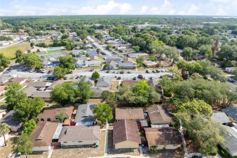 Condominio en venta en Winter Springs, Florida, 2 dormitorios, 87.79 m2 № 2233672 - foto 22